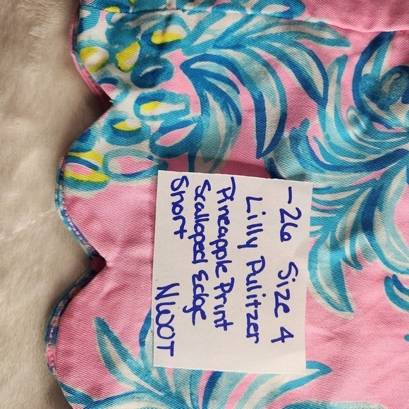 Lilly Pulitzer Shorts - Picture 4 of 4